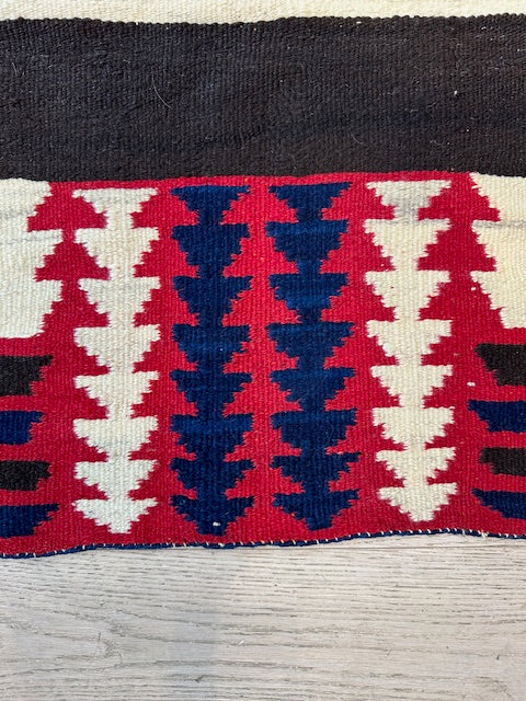 Antique 2nd Phase Navajo Chiefs Blanket, navajo rug for sale, authentic navajo weavings, Chiefs Blanket, Telluride art gallery, telluride furnishings 