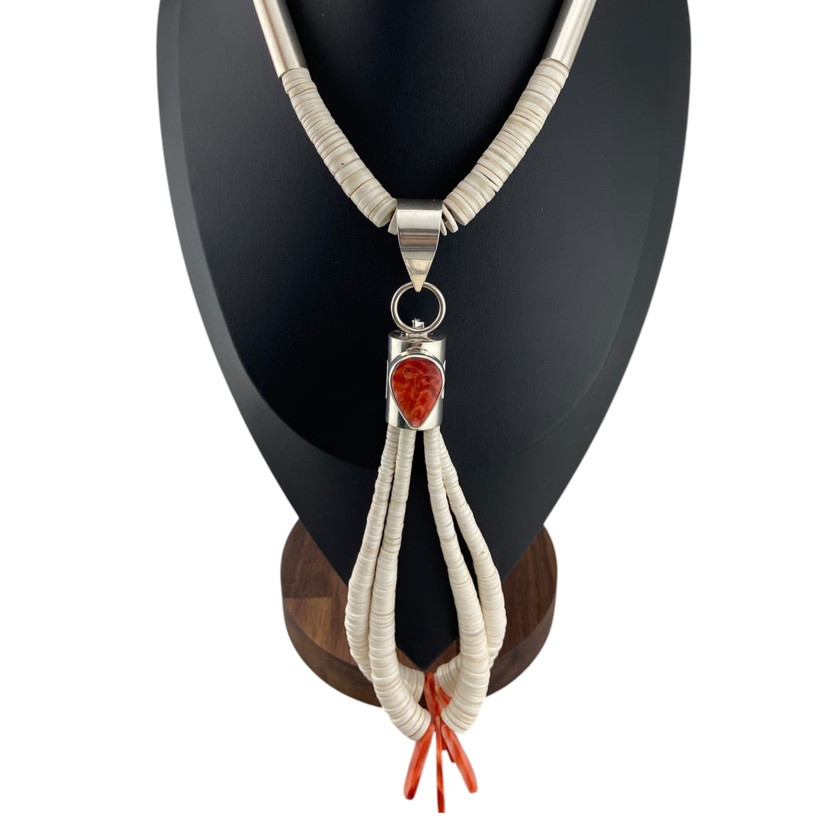 Rodney Coriz Santo Domingo White Clam Shell Ceremony Necklace w/Spiny Oyster