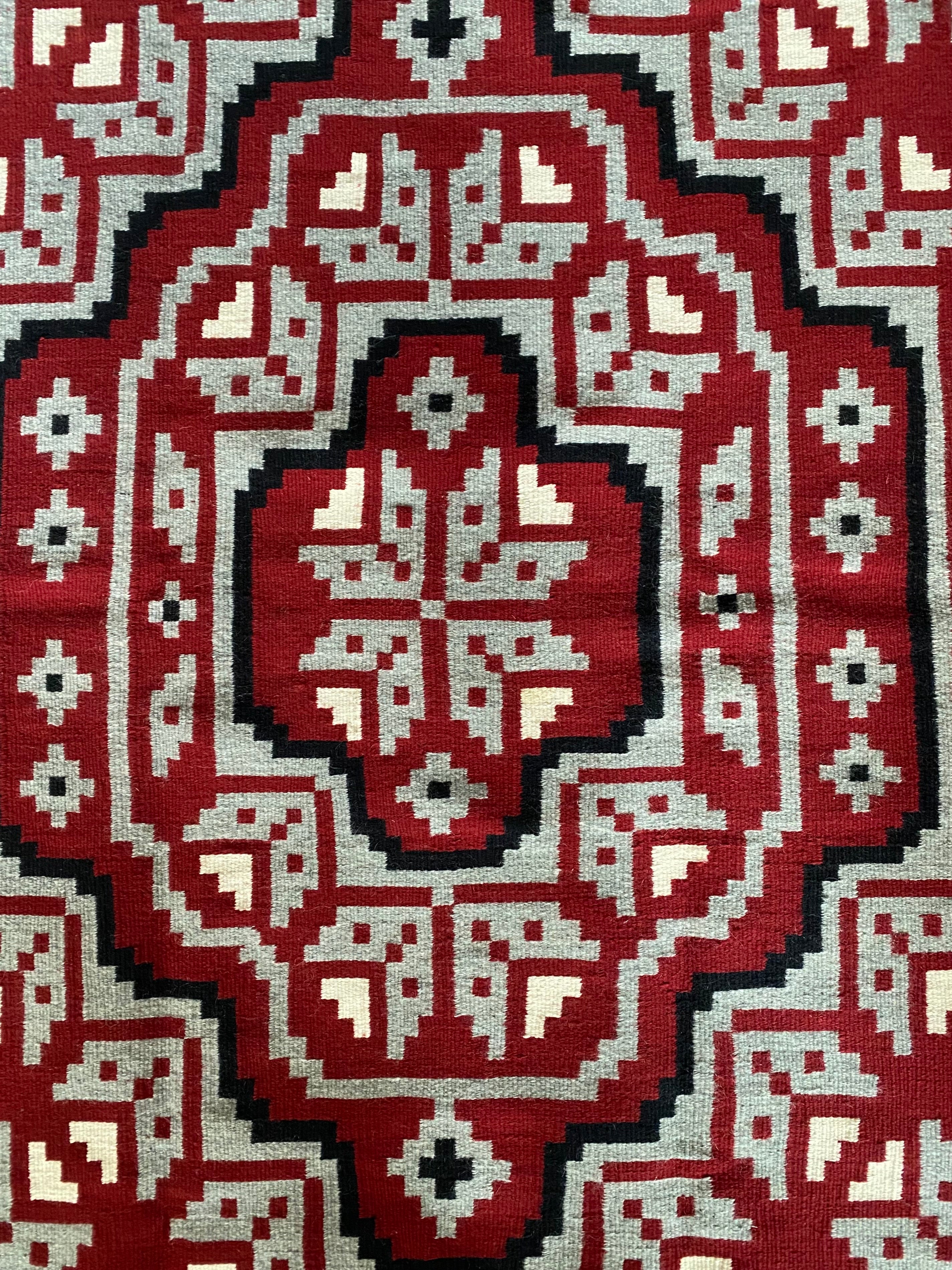Ganado Navajo Weaving, Navajo rug for sale, authentic Navajo weaving, telluride furnishings, telluride art gallery 