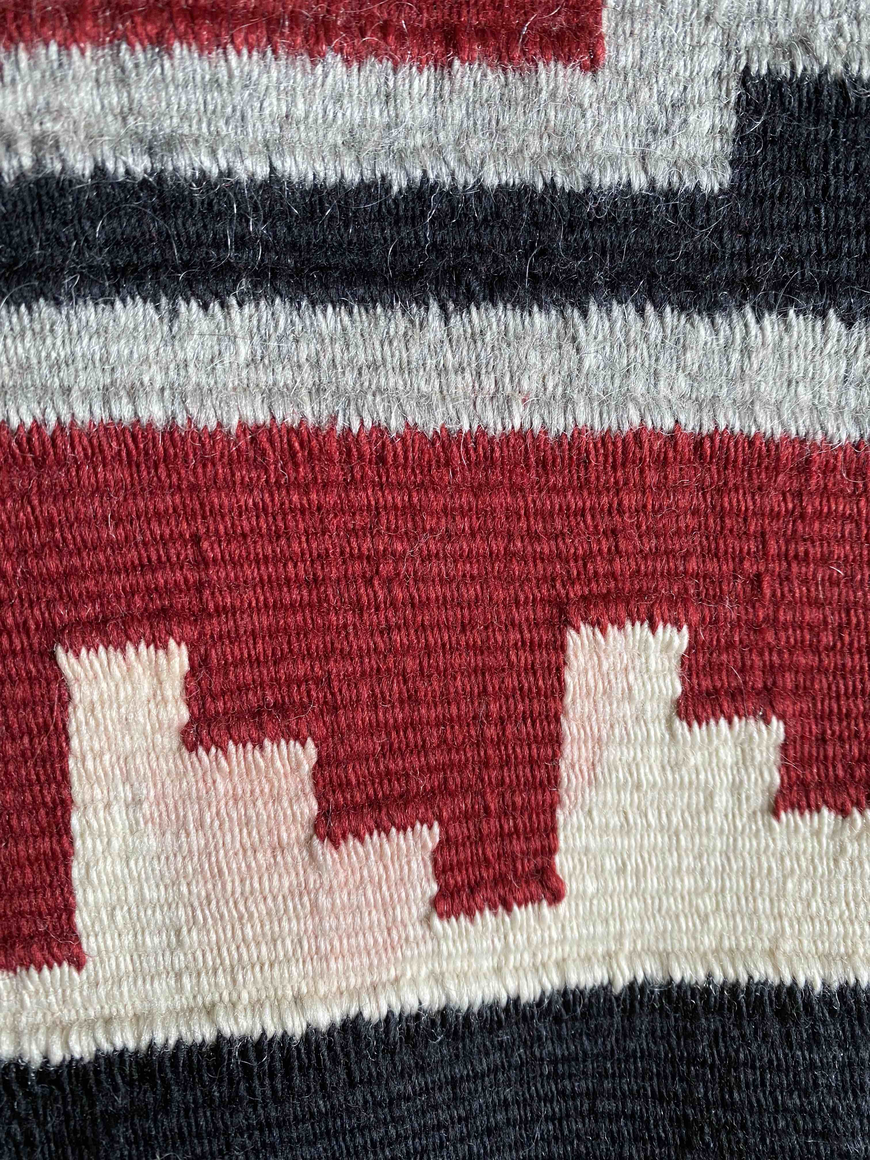 Ganado Navajo Weaving, Navajo rug for sale, authentic Navajo weaving, telluride furnishings, telluride art gallery 
