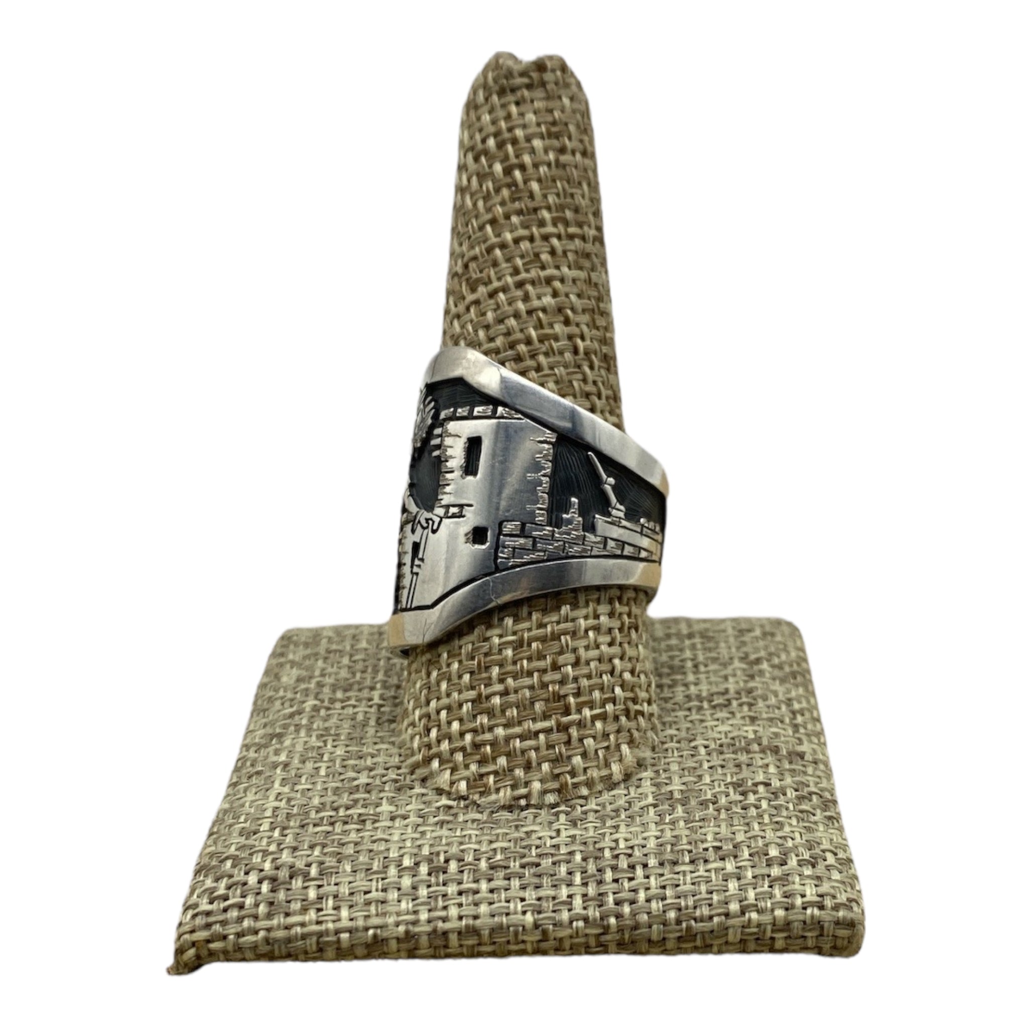 Edison Wadsworth Hopi Ring – The Gordon Collection